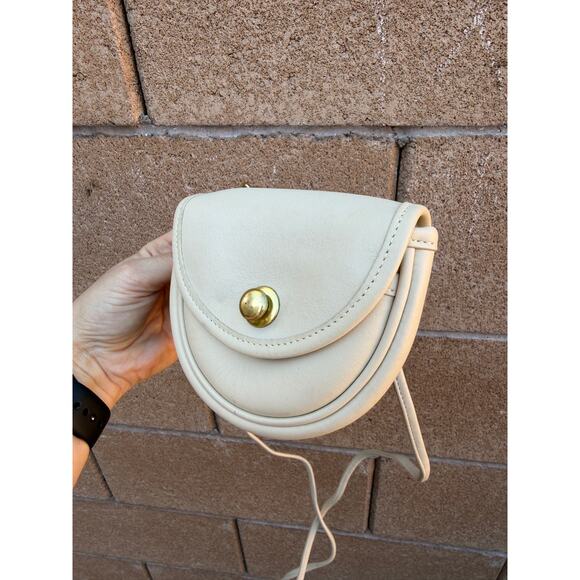 Vintage COACH Leather Mini Convertible Crossbody Belt Bag RARE Cream 9826 Purse - Picture 4 of 14